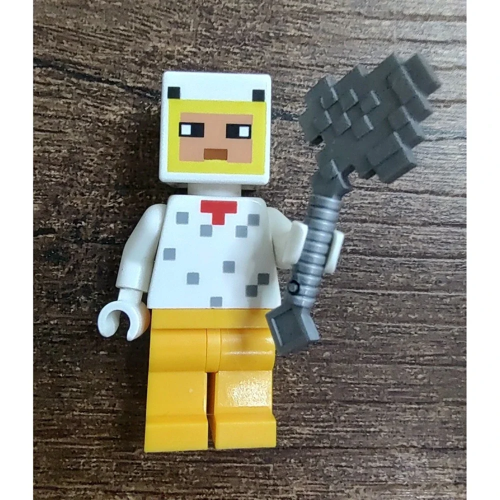 LEGO Minecraft Minifigure Chicken Fan